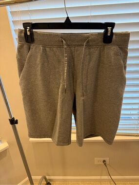 lululemon athletica Men's Heather Gray Athletic Drawstring Shorts